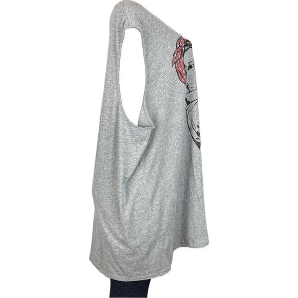 Vinyl Icons +5 Gray Heather Crew Neckline Rosie Riveter Graphic Muscle Tank Tee - Picture 3 of 6